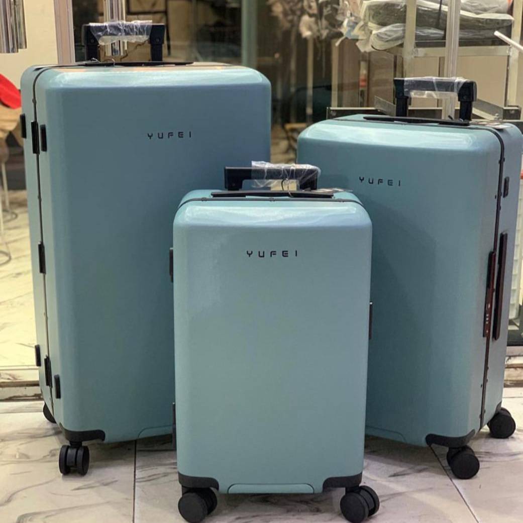 Julie Closets-Julie Horizon Luxury Travel Box-image-1