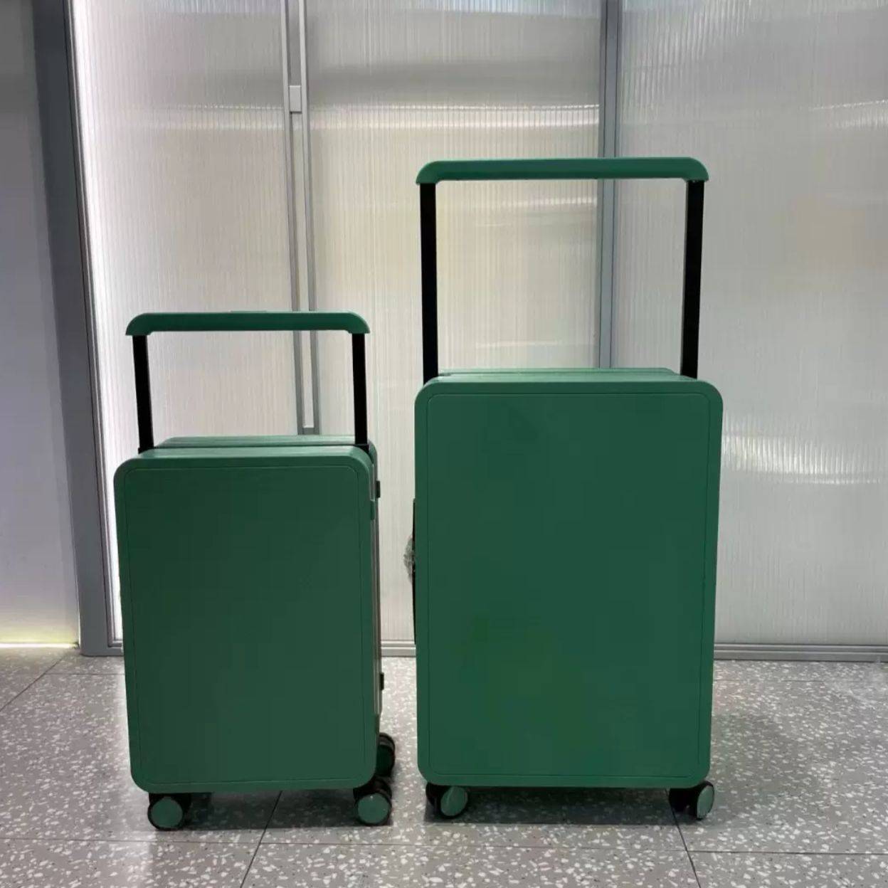 Premium Lavender Hardshell Luggage Set-image